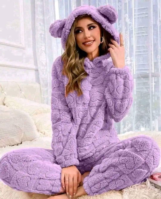 Pijama Corazón con Capucha - ¡Prepárate para el Invierno! Lleva 2 y Paga 1😱
